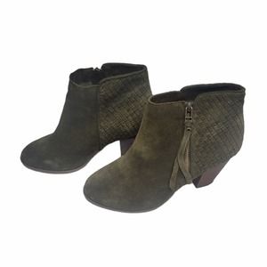 Sole Society Zada Khaki Suede Woven Booties Zipper
